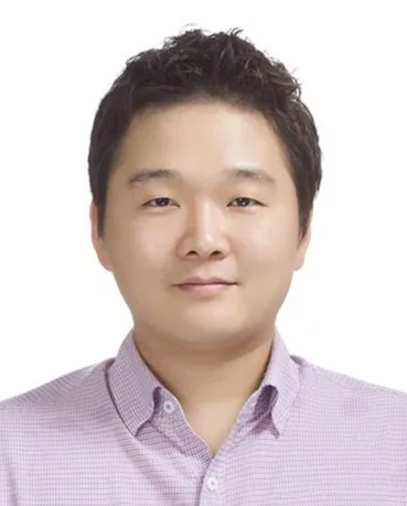 Moon Kyu Kwak photo